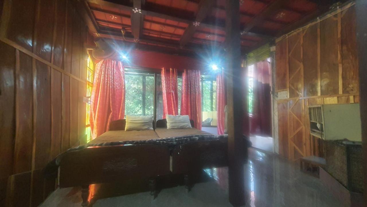 Amruta Homestays Chikhaldara Esterno foto