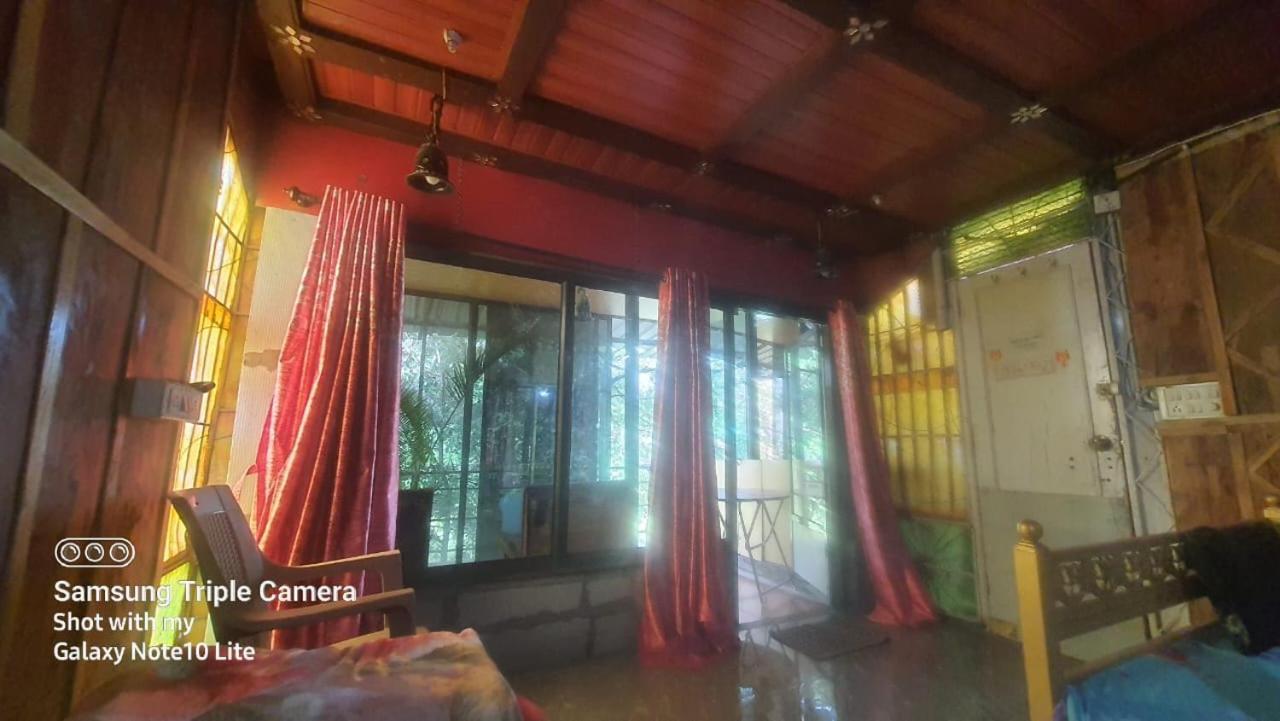 Amruta Homestays Chikhaldara Esterno foto